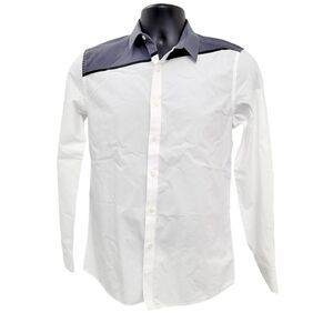 2/$20Top Fashion Grey & White Buttons Down Shirt Slim Fit Size: Small